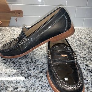 G.H. Bass Weejuns Penny Loafers Patent Leather Olive Green Womens US 8.5